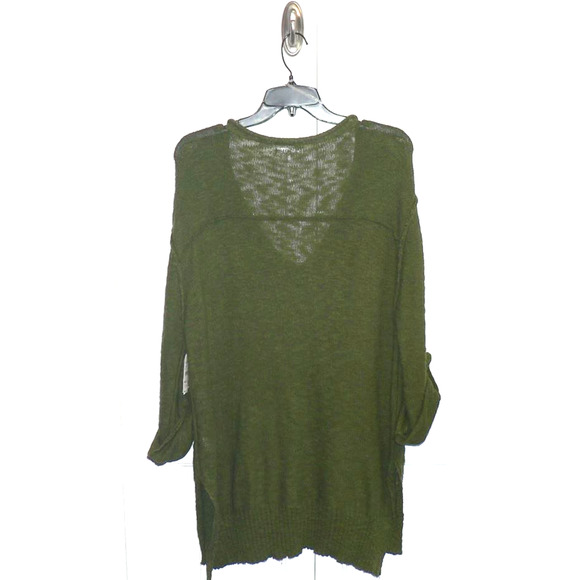 Stitchdrop Women's Slub V-Neck Button Front Henley In Olive Green Small MSRP $72 - Picture 4 of 4